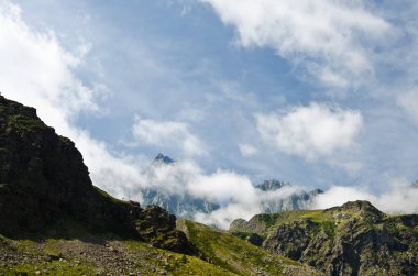 Piyemonte Po Nehri Dağ Vadisi