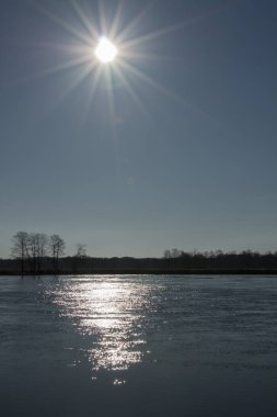 Sabah güneşi yansıması