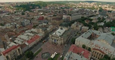 Eski şehir Lviv Opera Ukrayna'nın
