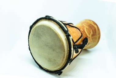 Tunus 'tan küçük ulusal davul