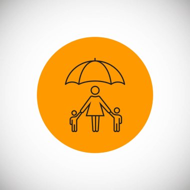 Beyaz arka planda turuncu daire şemsiyesi altında çocuk anne