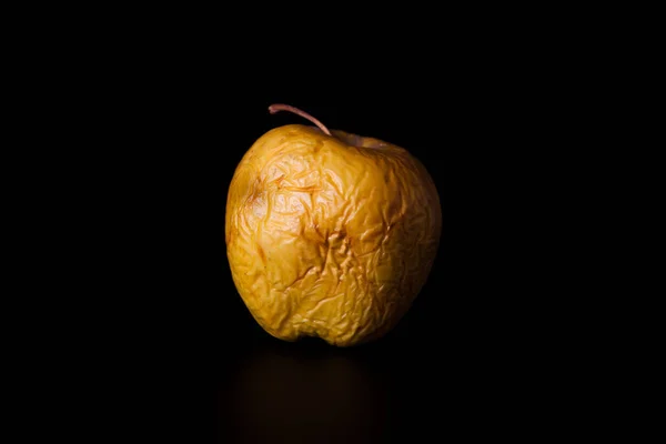 Pomme jaune séchée . — Photo