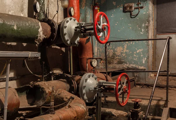 Kontrol merkezi kazan dairesi içinde