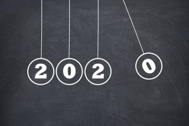 Yeni yıl 2020 Newtons Tahtasında Beşik