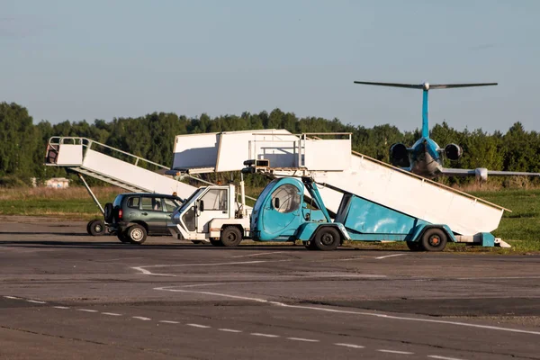 Rampas Embarque Aeronaves Plataforma Del Aeropuerto —  Fotos de Stock