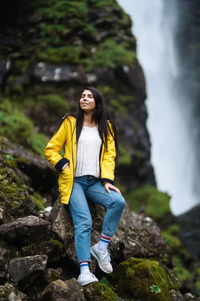 Girl Tourist Yellow Jacket Enjoys Freedom Backdrop Waterfall Young Woman — Stock Photo, Image