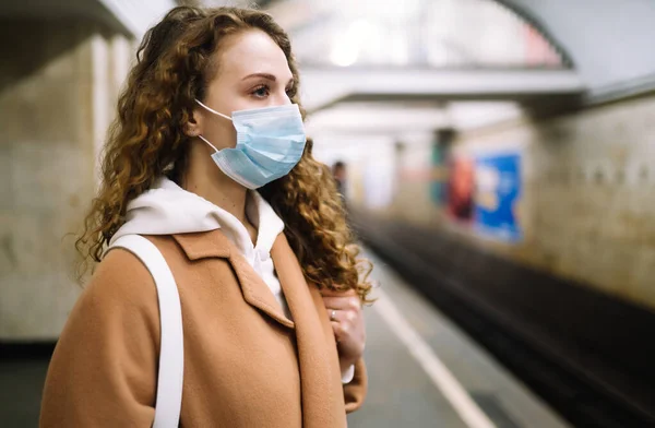 Girl Protective Sterile Medical Mask Her Face Empty Subway Station — Stock Photo, Image