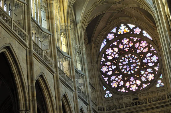 Stained Glass Windows Cathedral Beautiful Interior — Stockfoto