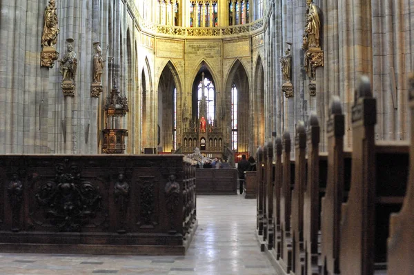 Catholic Cathedral Stained Glass Windows — 图库照片