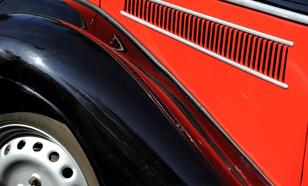 Red Retro Car Steering Wheel — Stock Photo, Image