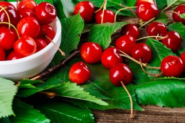 Masada taze kirazlar