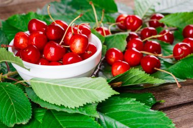 Masada taze kirazlar