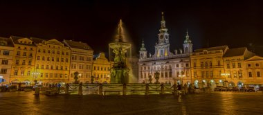 Ceske Budejovice şehirdeki gece