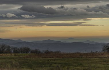 Sonbahar Ceske Stredohori Dağları