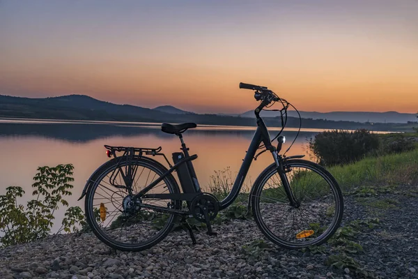 Yaz akşamları Elektrikli bisiklet