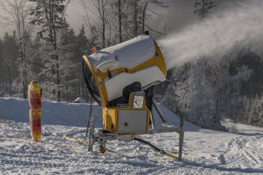 Dolni Morava kar topçu silahı