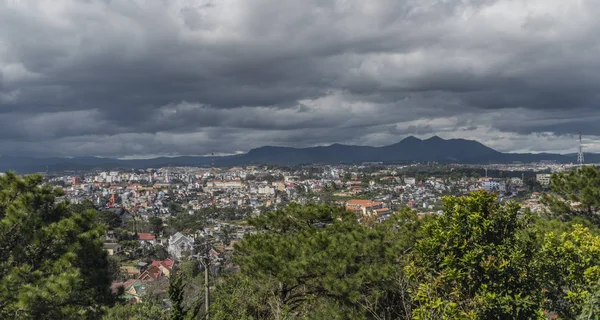 Θέα από το τελεφερίκ της πόλης Da Lat — Φωτογραφία Αρχείου