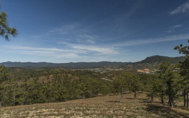 Da Lat şehir ve tepeler bakış açısı