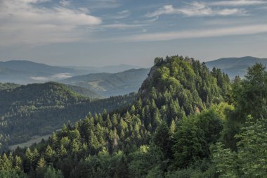 Pieniny Milli Parkı içinde güzel manzara