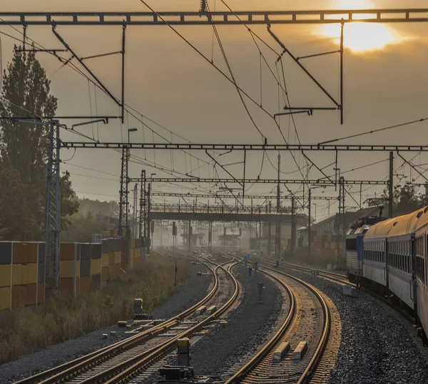 日の出南ボヘミア プラハから高速列車 — ストック写真