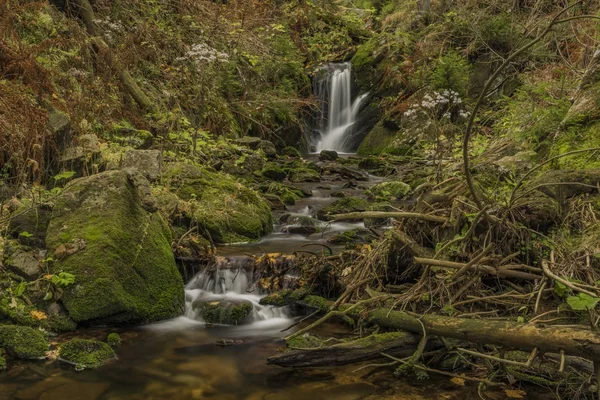 Javori-Wasserfall am Javori-Bach im Riesengebirge — Stockfoto