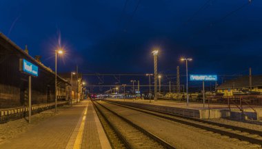 Veseli nad Luznici gece istasyonu Güz