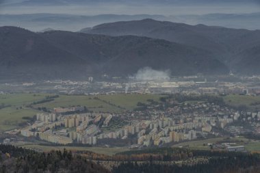 Banska Bystrica şehirde toplu konut Sasova yer