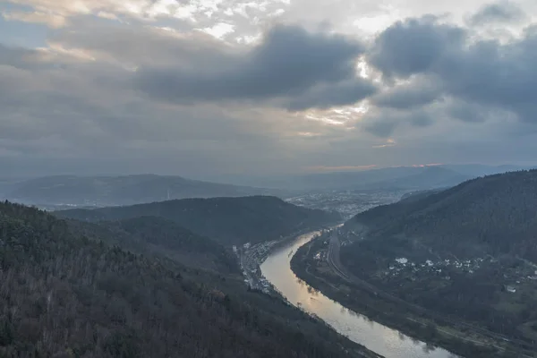 Punkt widzenia Ruzova na skale nad doliną rzeki Labe — Zdjęcie stockowe