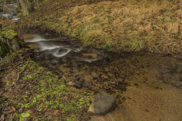 Dekoltázs creek Carlsbad területen Semnice falu közelében — Stock Fotó