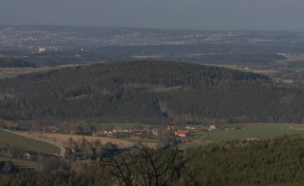 View Granatnik Observation Tower Zlata Koruna Village Spring Sunny Evening — Stock Photo, Image