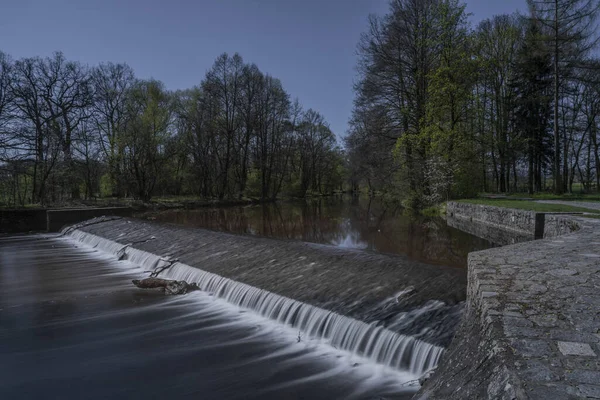 Weir on Blanice river near Bavorov town in south Bohemia — Stock Photo, Image