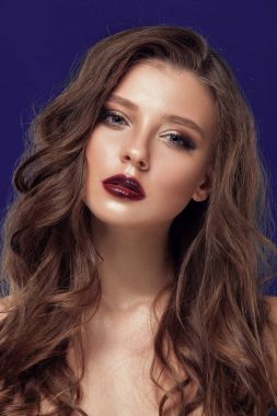 Güzel makyaj renk ile kadın Güzellik yüz .