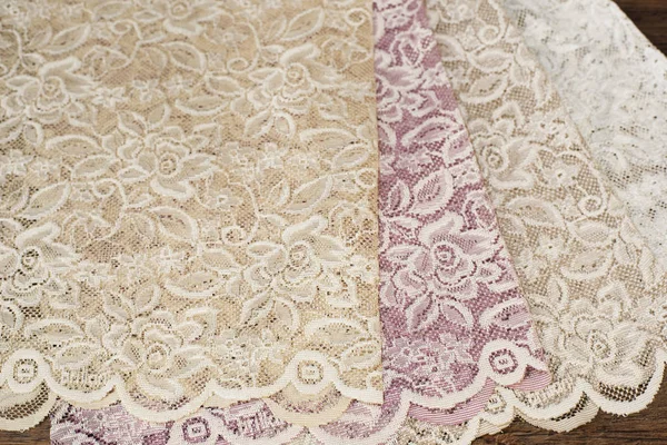 Close up of Beautiful Sheer Curtains Fabric Samples. Texture, Background, Pattern. Wedding Concept. Interior Design. Vintage Lace Tulle Chiffon ? White, Purple, Beige — Stock Photo, Image