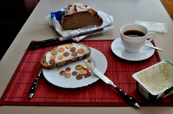 Geld Voor Het Ontbijt Niet Erg Lekker — Stockfoto