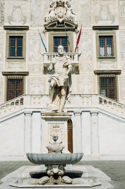 Cosimo heykeli ben İtalya  