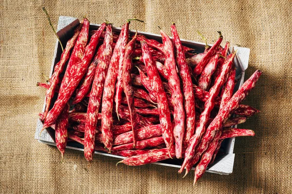 Red peel beans in box — Stock Photo, Image