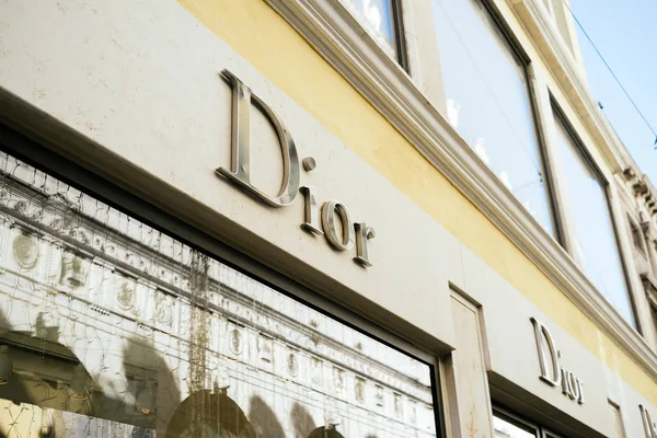 Dior store Velencében — Stock Fotó