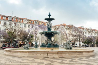 Çeşmeler Rossio Meydanı'nda