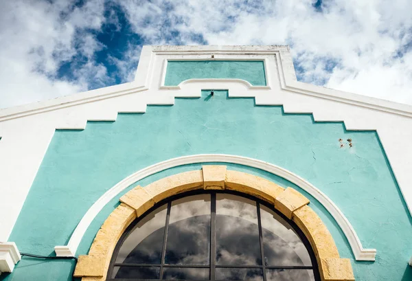 Barvy a dekorace starého paláce — Stock fotografie