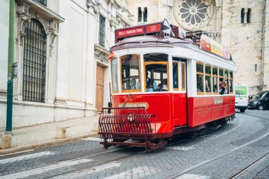 eski ve ünlü Lizbon tramvay 