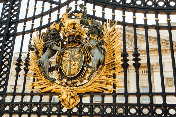 Buckingham Palace fence — Stock Photo, Image