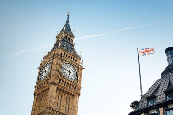 Big Ben Tower v Londýně — Stock fotografie