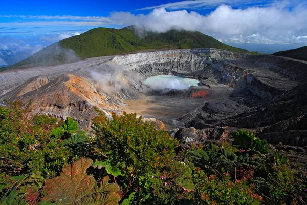 波阿斯火山在哥斯达黎加 — 图库照片