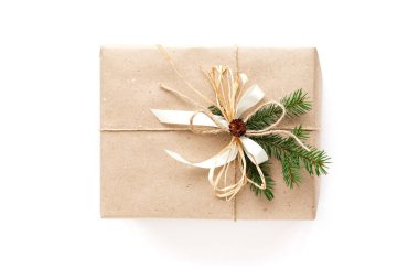 Şık marka mockup senin sanat görüntülemek için. Şirin vintage yılbaşı yeni yıl hediyeleri beyaz alay