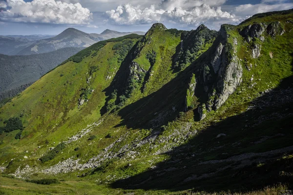  Mount Pip Ivan Maramures, Ukraynalı Karpat Dağları