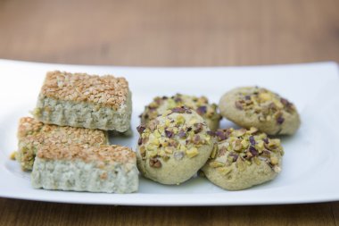 Susamlı ev yapımı kurabiyeler.