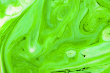 Arka plan olarak kullanmak için akrilik karışımının yakın plan soyut rengi. Mermer desenli akrilik doku, yeşil mermer zemin