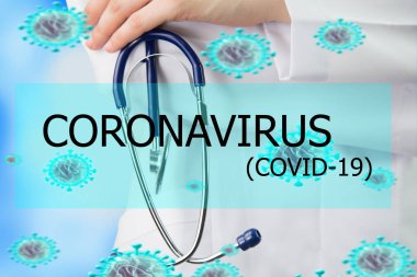 Stetoskop ve koronavirüslü kadın doktorla mücadele kavramı 