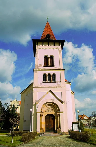 Parish Church of St. Wenceslas in Pecky. — Stock Photo, Image