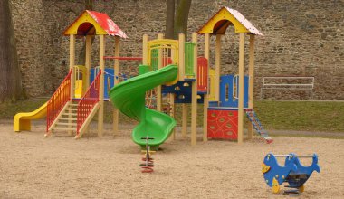 Parkta yeni oyun alanı. 